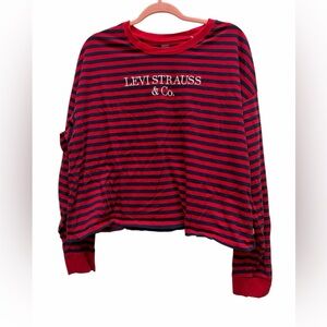 Levi's cropped long sleeve